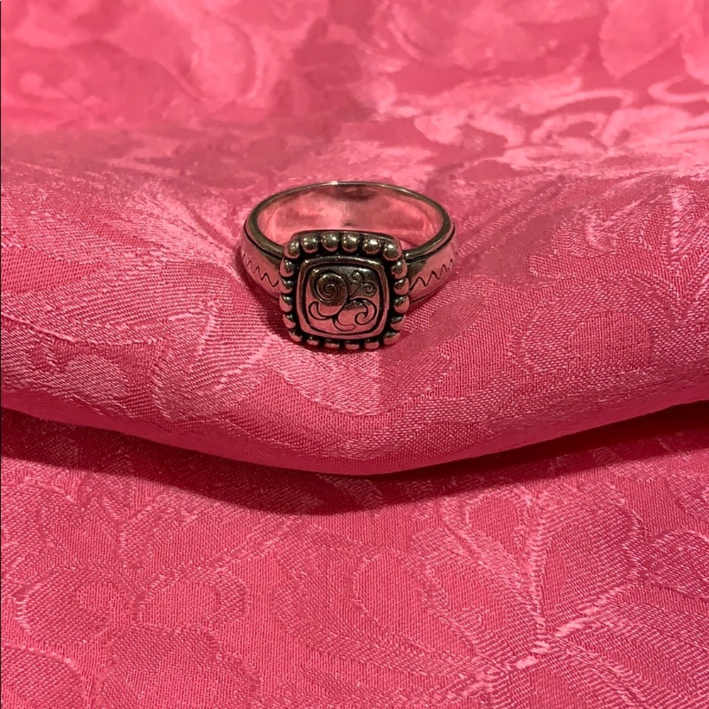 Brighton ring